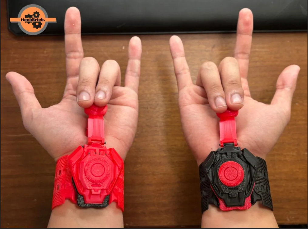 Spidey Disc Launcher MK-II Multi-Shot Wrist Prop view 2